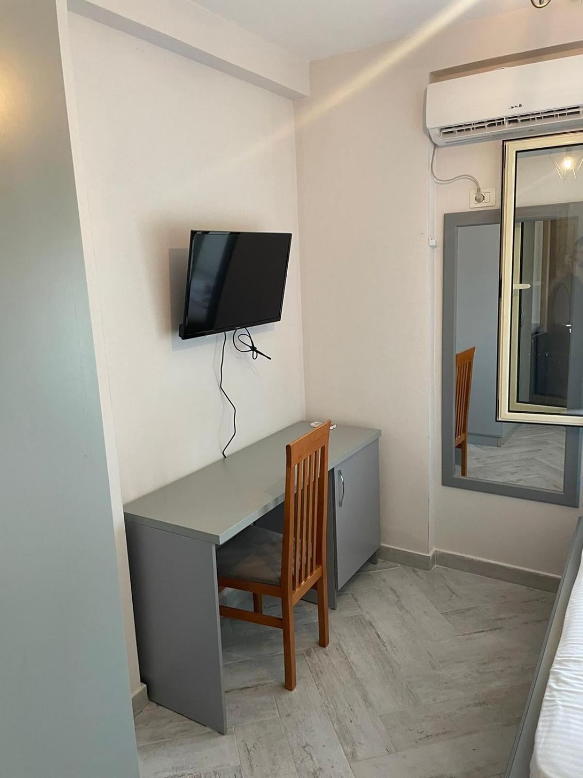 Aerial Hotel & Spa Vlore Phòng bức ảnh