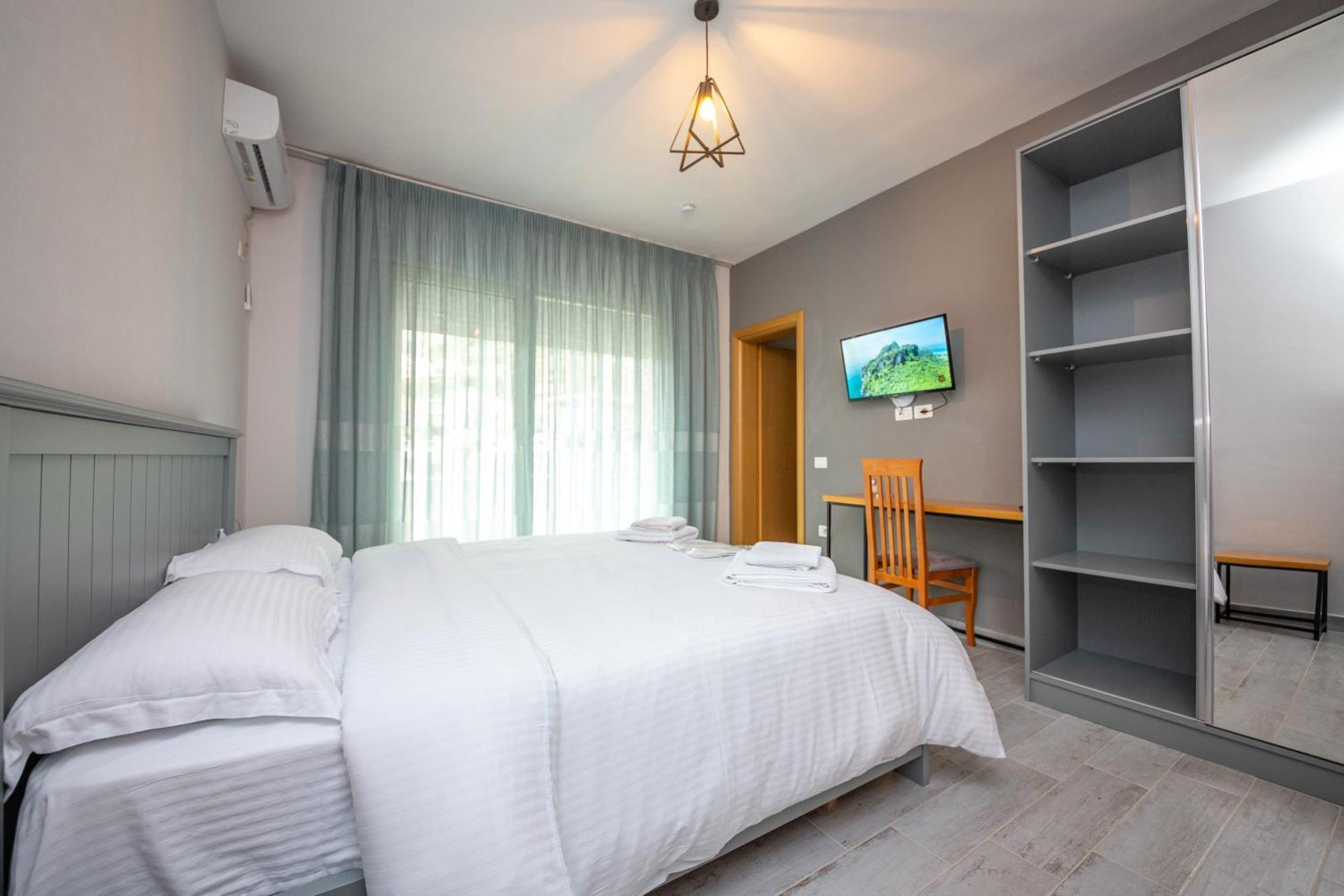 Aerial Hotel & Spa Vlore Ngoại thất bức ảnh