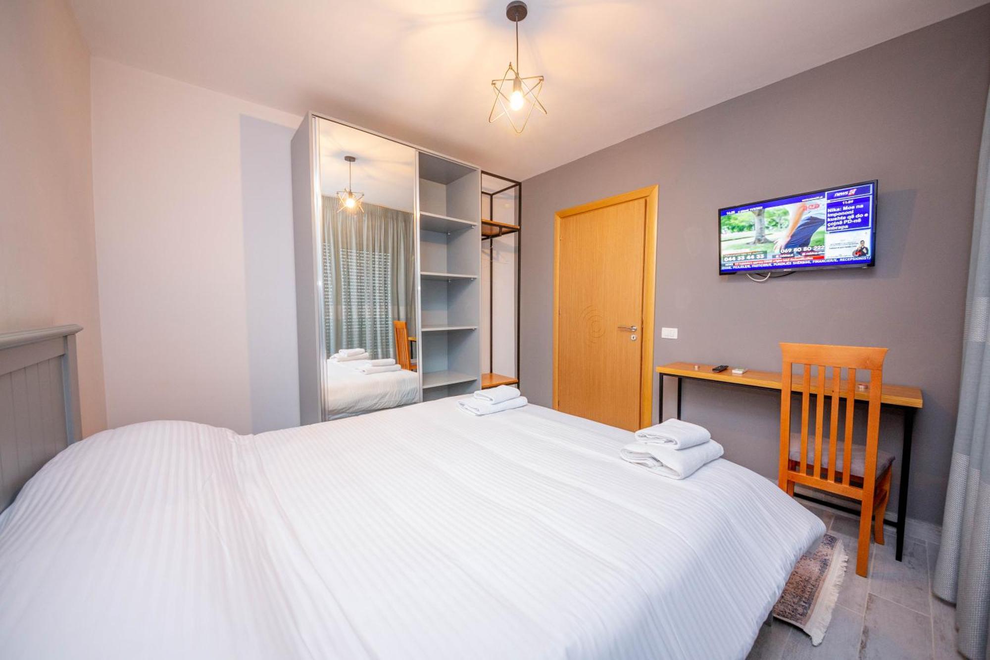 Aerial Hotel & Spa Vlore Ngoại thất bức ảnh